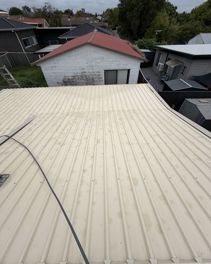 Colorbond roof wash in Merrylands, after